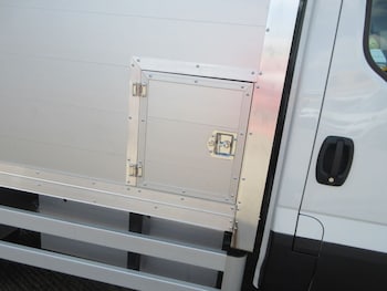 Used Iveco Daily 2024 for sale - 78682517: Photo