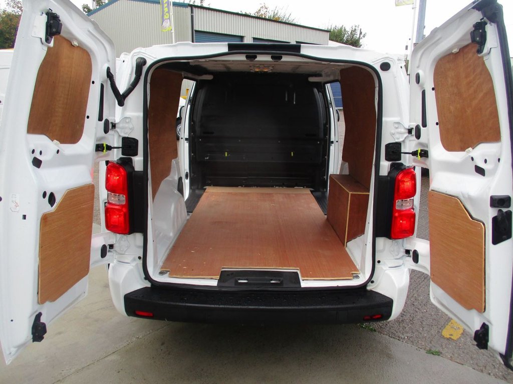 Used Vauxhall Vivaro 2021 for sale - 76323536: Photo 5