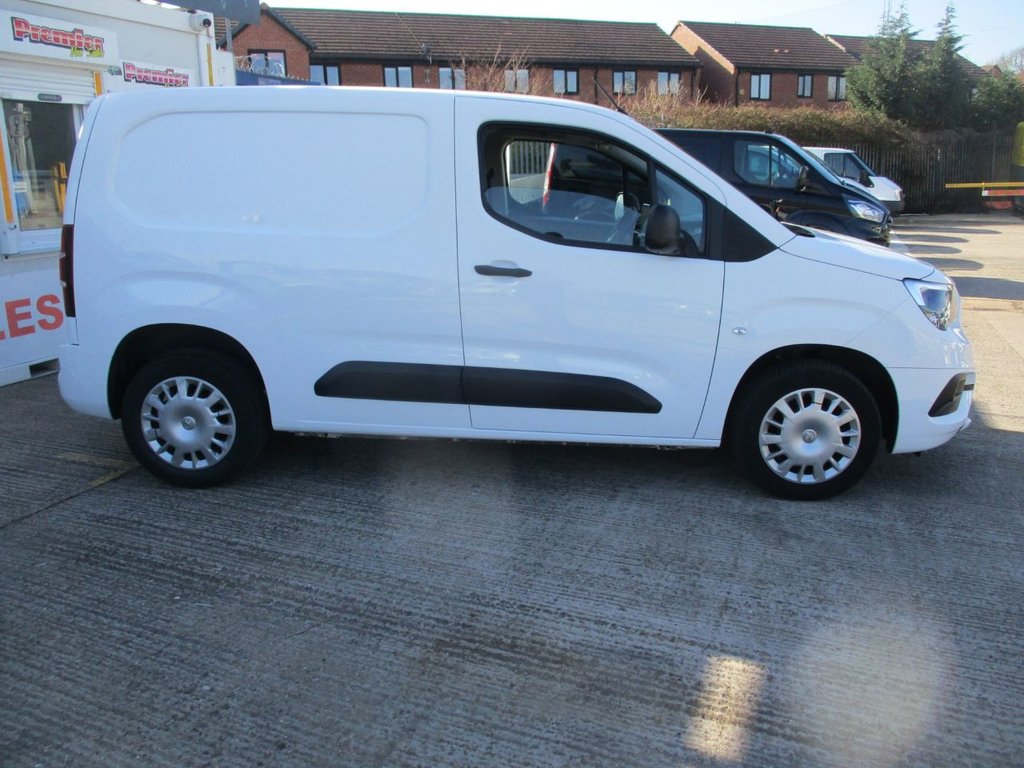 Used Vauxhall Combo 2022 for sale - 77748896: Photo 8