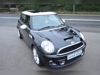 MINI Hatch feature image