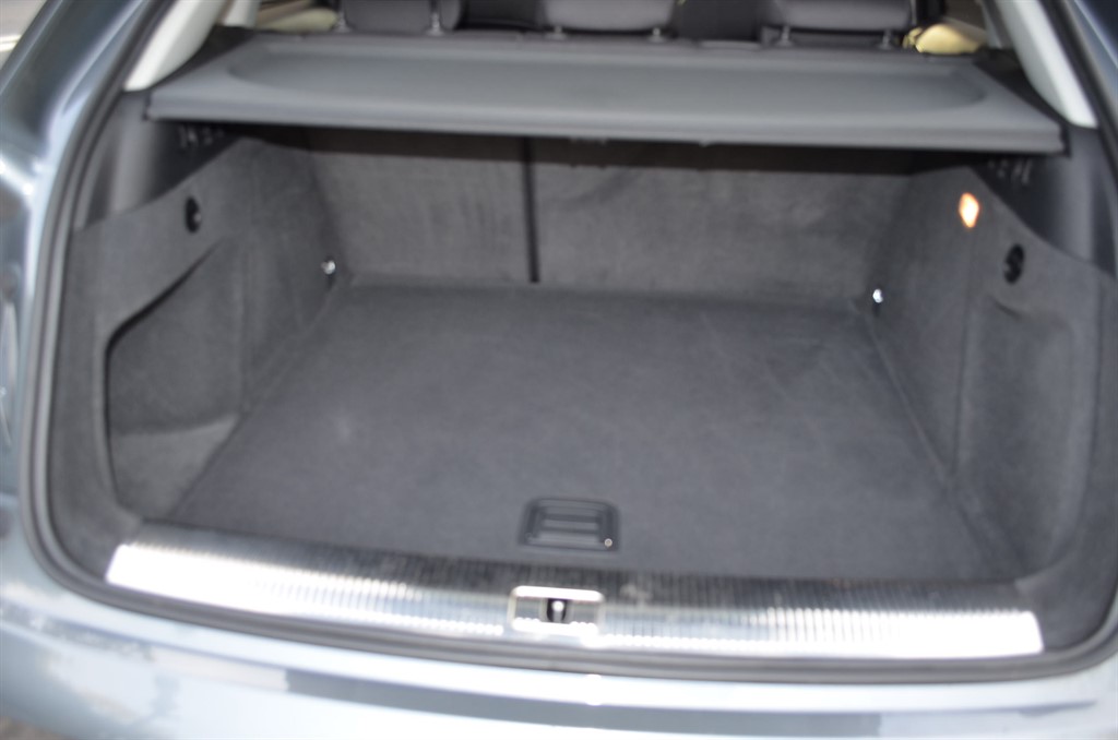 Used Audi Q3 2014 for sale - 76244691: Photo 25