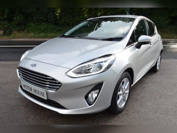 Used Ford Fiesta 2018 for sale - 79828393: Photo