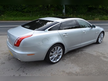 Used Jaguar XJ 2010 for sale - 78899634: Photo