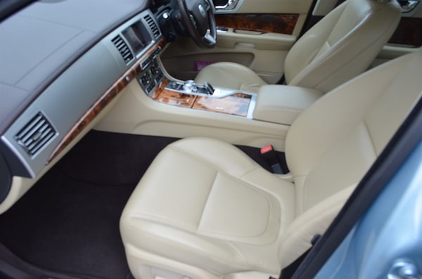 Used Jaguar XF 2012 for sale - 76265757: Photo 26