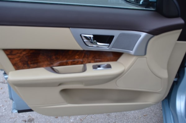 Used Jaguar XF 2012 for sale - 76265757: Photo 35
