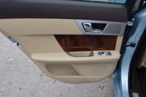 Used Jaguar XF 2012 for sale - 76265757: Photo 37