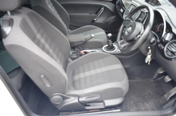 Used Volkswagen Beetle 2015 for sale - 75571282: Photo 30