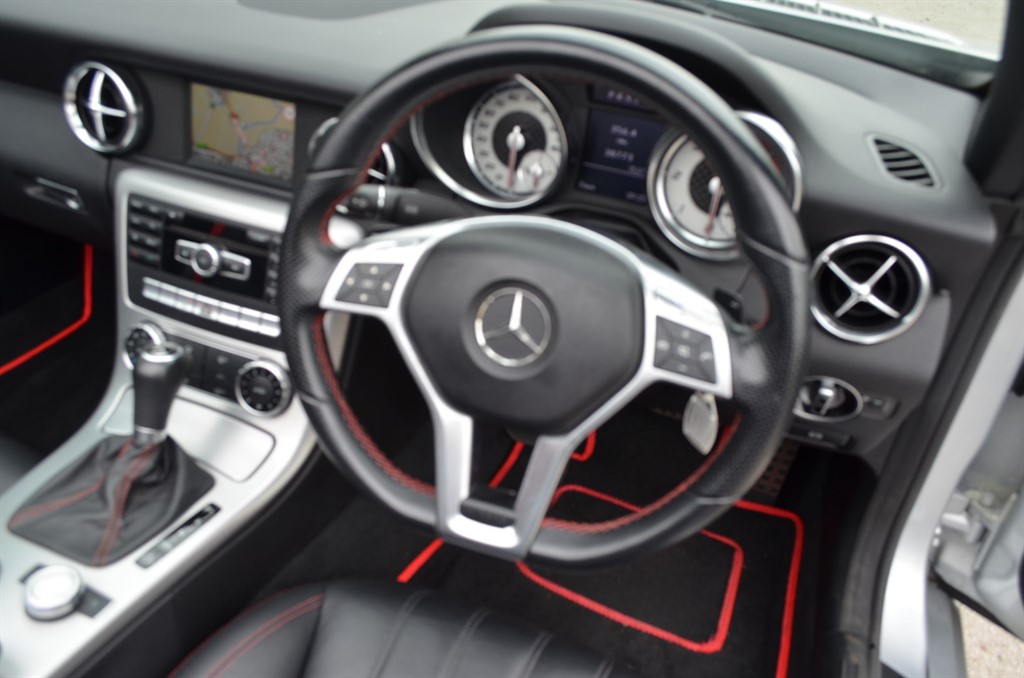 Used Mercedes-Benz SLK 2013 for sale - 78187232: Photo 32