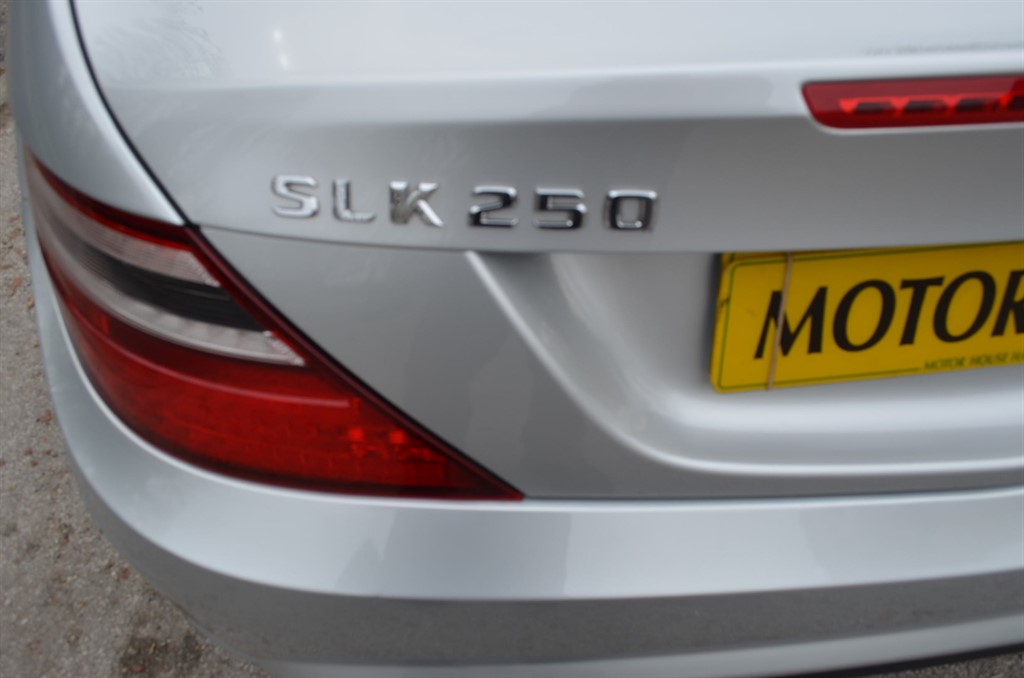 Used Mercedes-Benz SLK 2013 for sale - 78187232: Photo 45