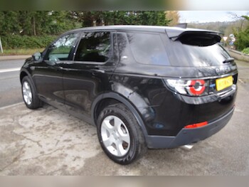 Used Land Rover Discovery Sport 2017 for sale - 77274654: Photo