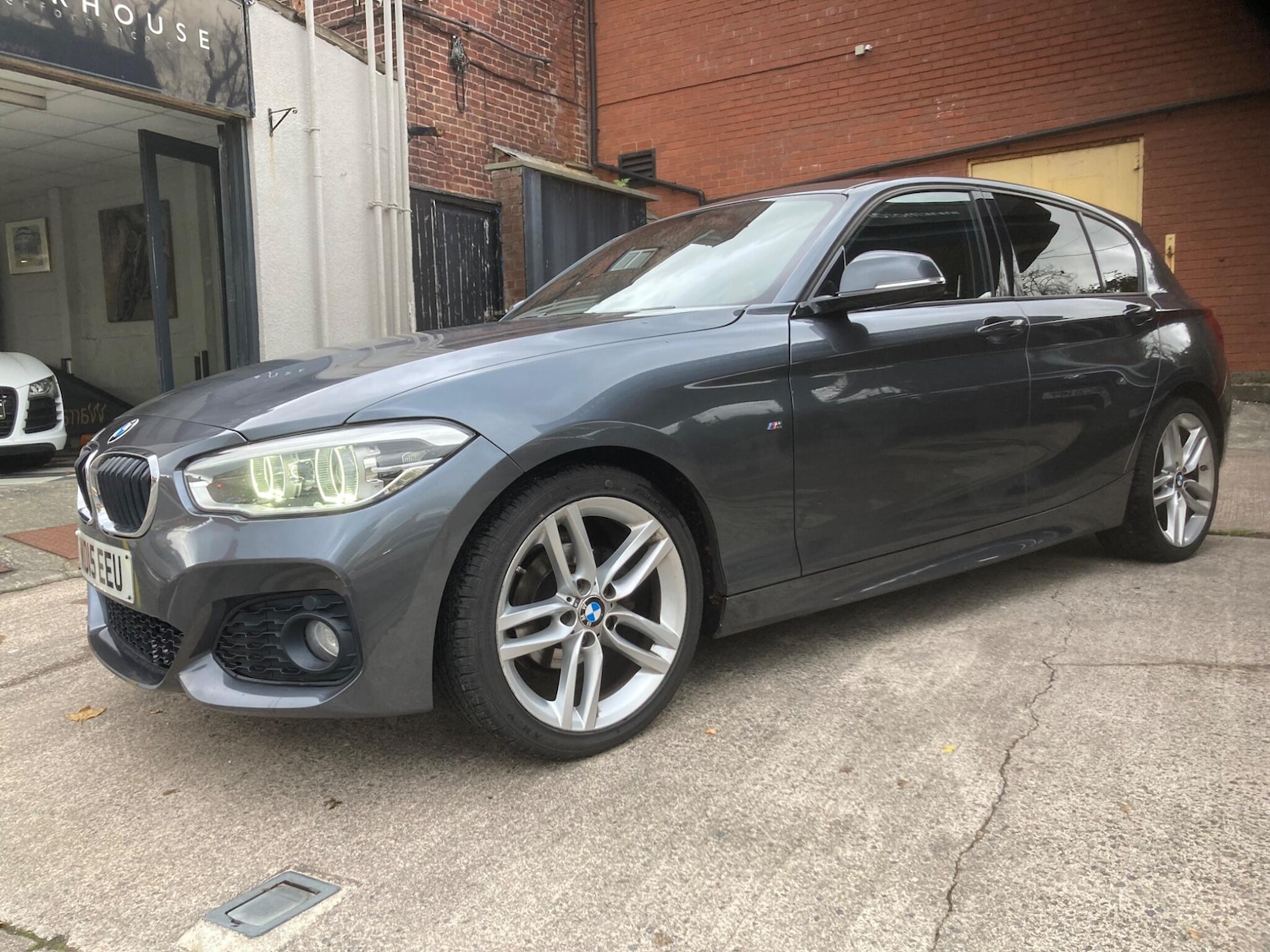 Used BMW 1 Series 2015 for sale - 76326502: Photo 2
