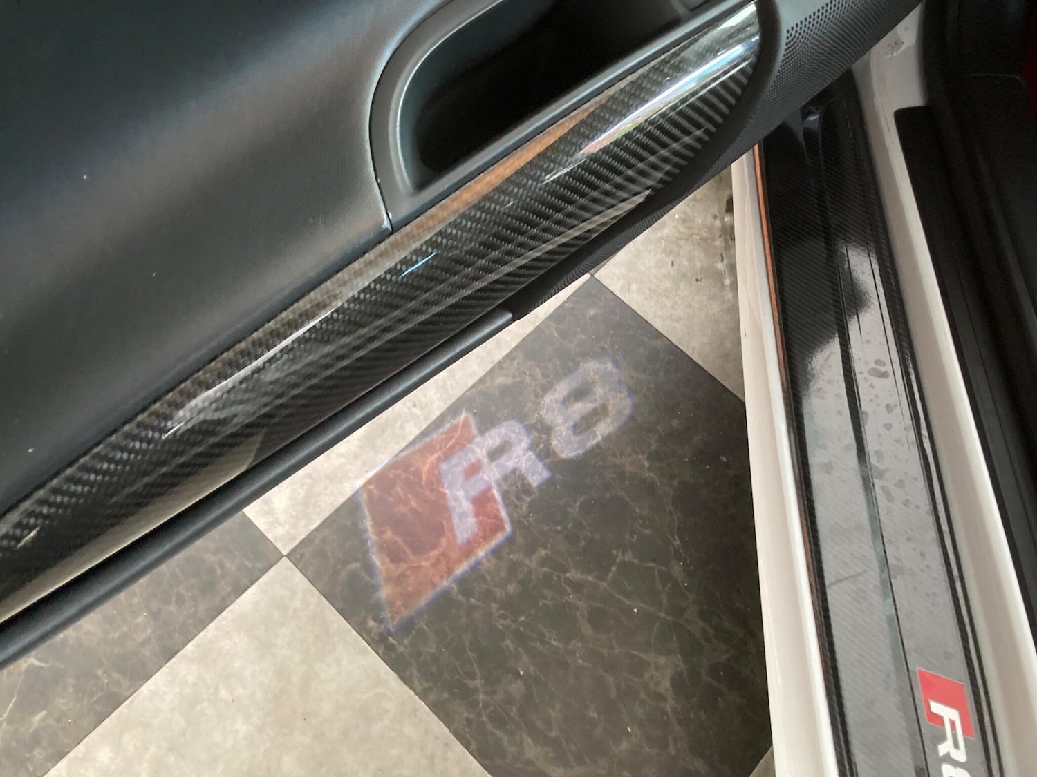 Used Audi R8 2009 for sale - 76349188: Photo 13