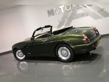 Used MG RV8 1994 for sale - 75215130: Photo