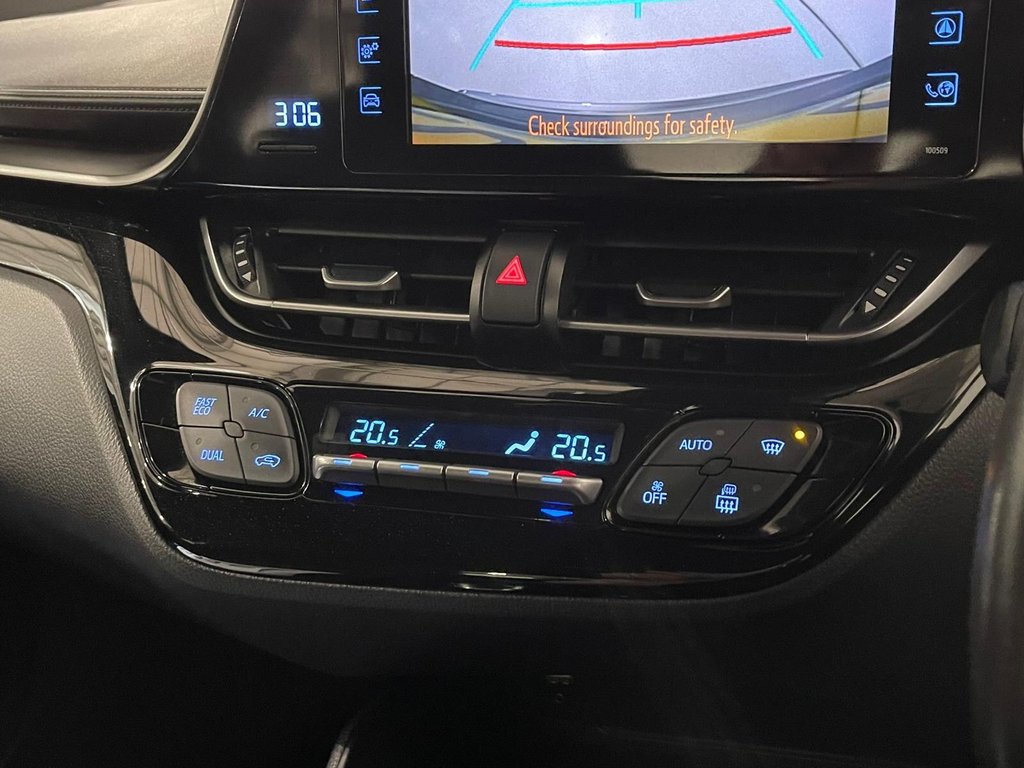 Used Toyota C-HR 2017 for sale - 76923173: Photo 17