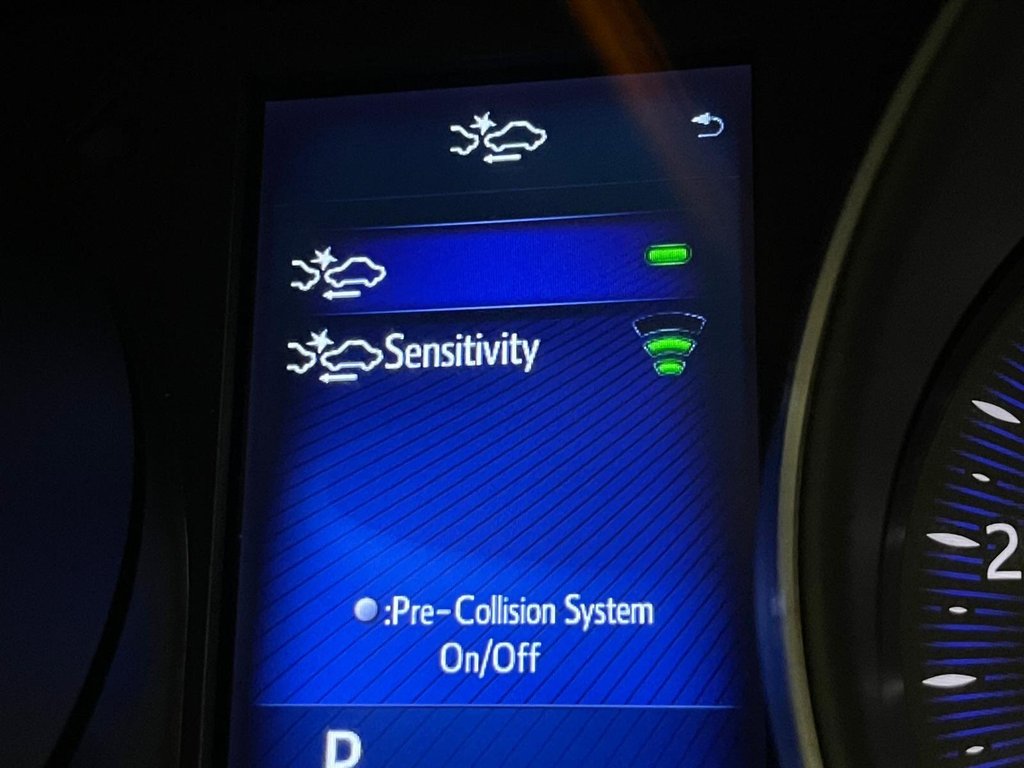 Used Toyota C-HR 2017 for sale - 76923173: Photo 21