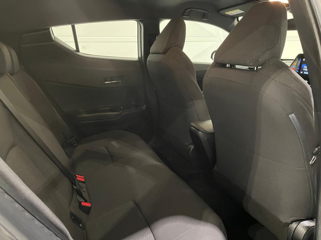 Used Toyota C-HR 2017 for sale - 76923173: Photo 31