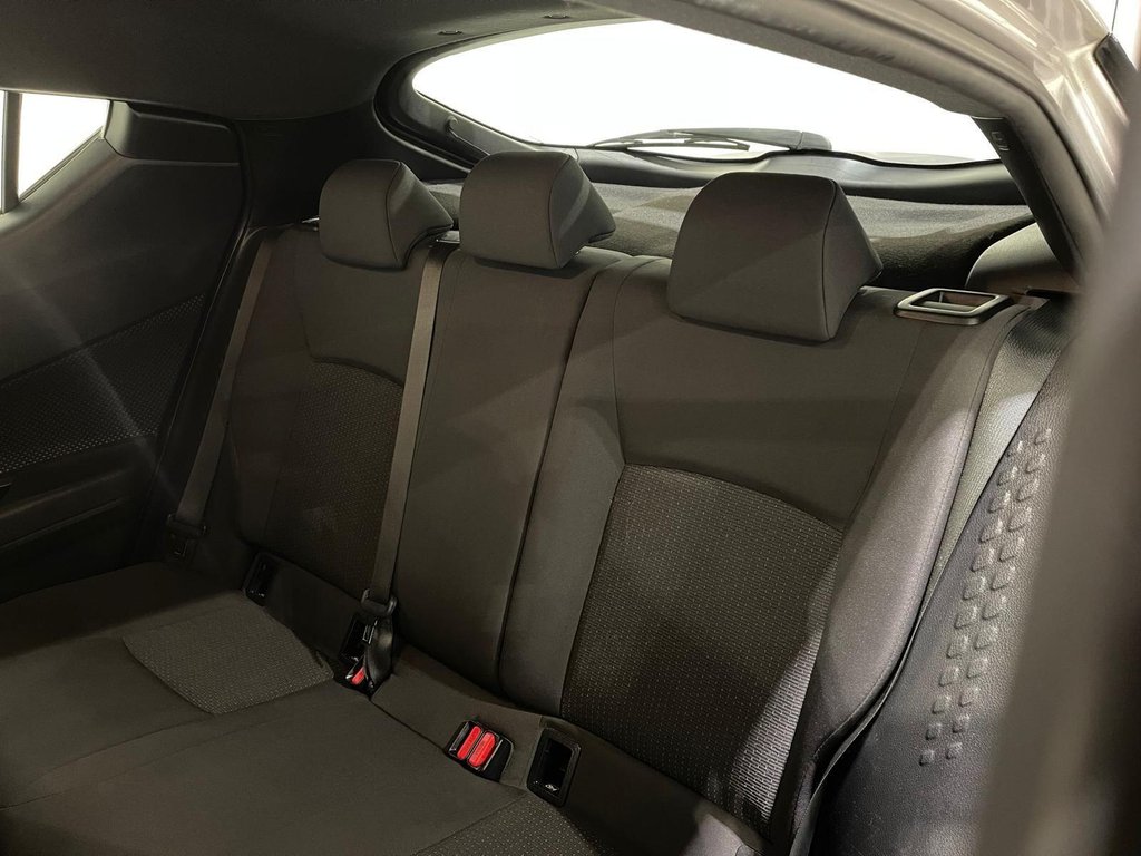 Used Toyota C-HR 2017 for sale - 76923173: Photo 33