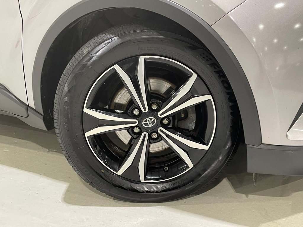 Used Toyota C-HR 2017 for sale - 76923173: Photo 42