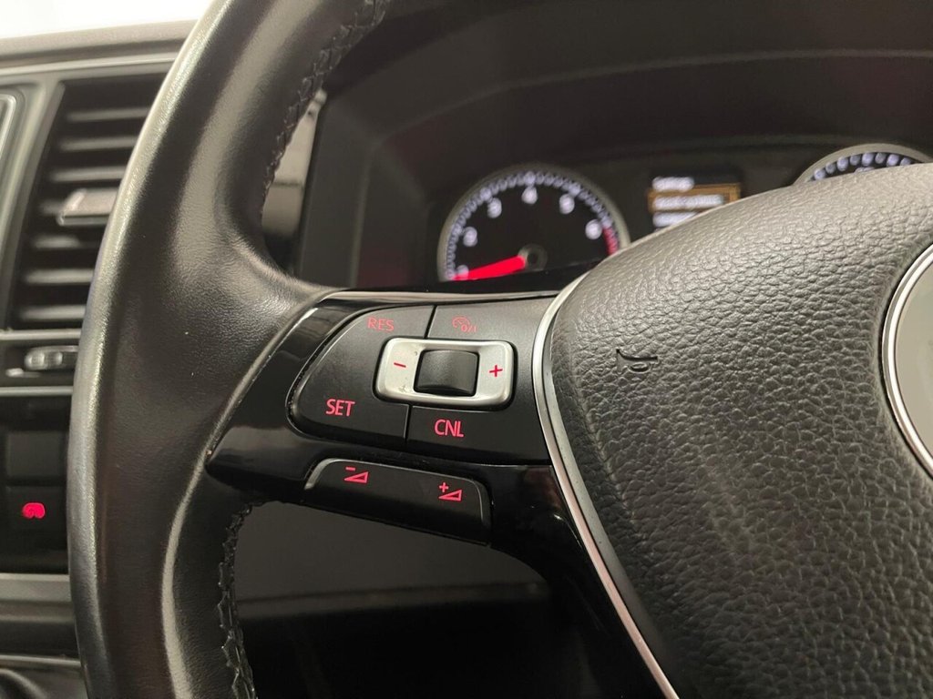 Used Volkswagen Caravelle 2018 for sale - 76481560: Photo 21