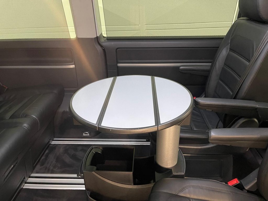 Used Volkswagen Caravelle 2018 for sale - 76481560: Photo 35