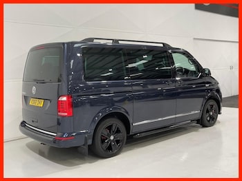 Used Volkswagen Caravelle 2018 for sale - 76481560: Photo