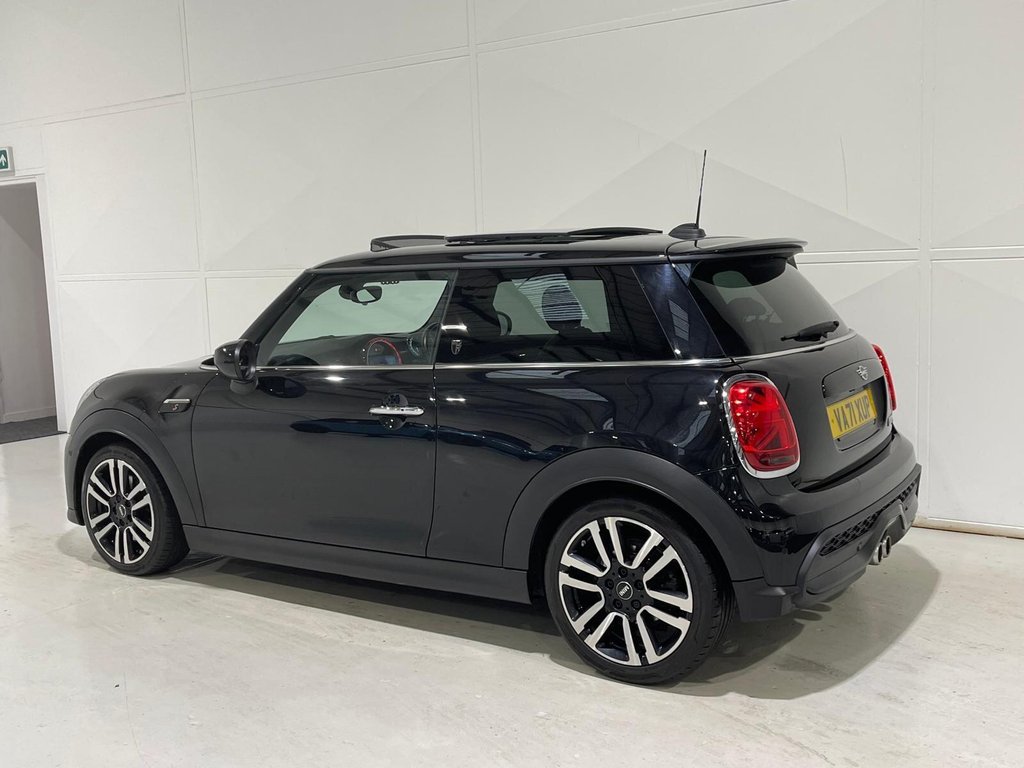 Used MINI Hatch 2021 for sale - 77122250: Photo 5