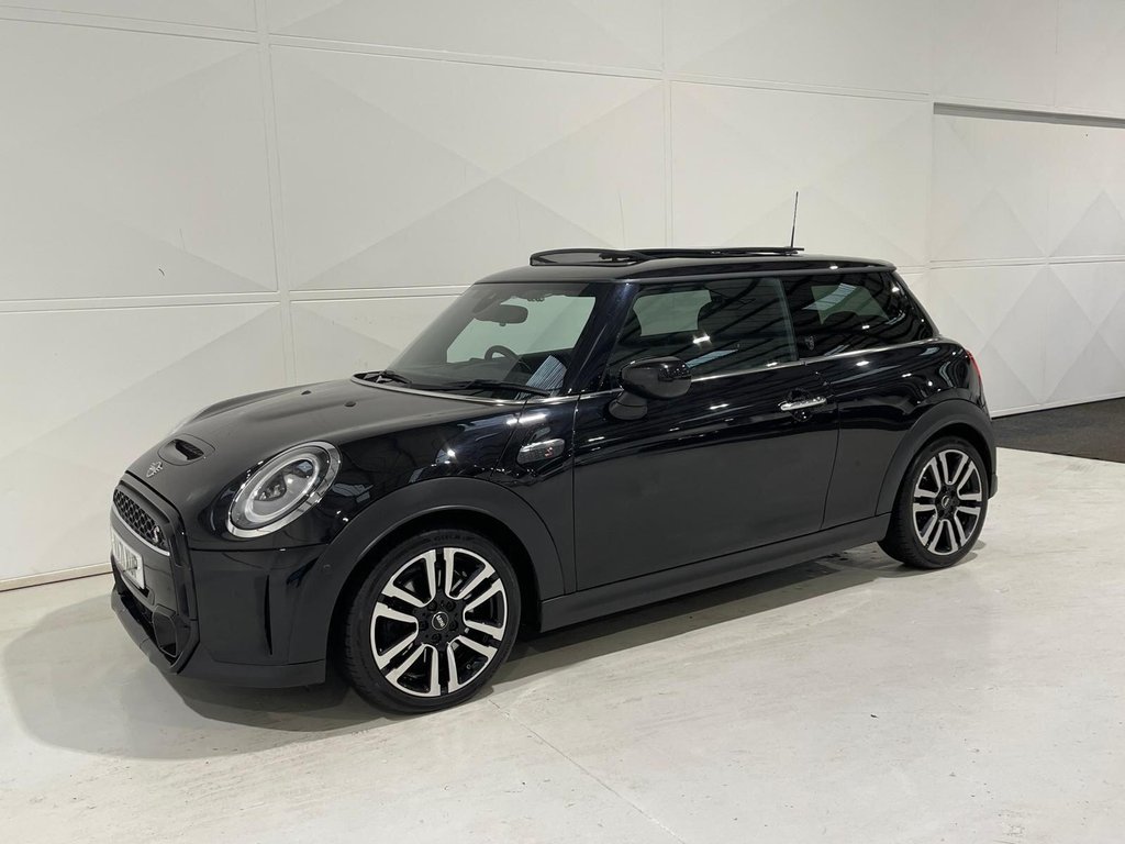 Used MINI Hatch 2021 for sale - 77122250: Photo 7