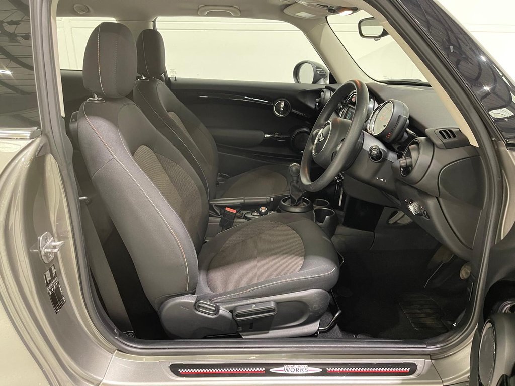 Used MINI Hatch 2017 for sale - 77383846: Photo 23