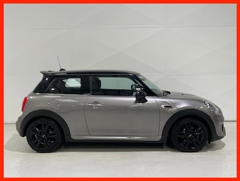 Used MINI Hatch 2017 for sale - 77383846: Photo