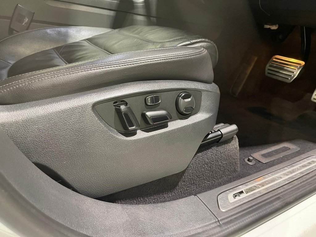 Used Volkswagen Touareg 2016 for sale - 76784179: Photo 27