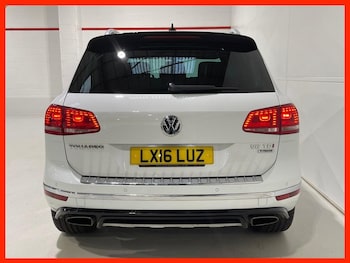 Used Volkswagen Touareg 2016 for sale - 76784179: Photo