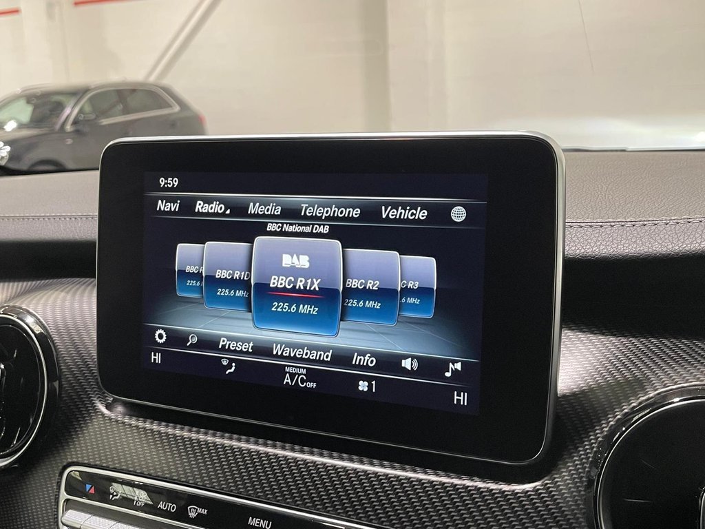 Used Mercedes-Benz V-Class 2019 for sale - 77521441: Photo 14