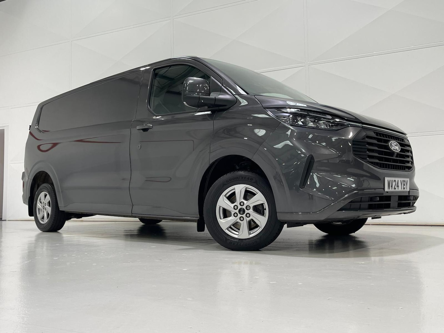 Used Ford Transit Custom 2024 for sale - 76398996: Photo 35