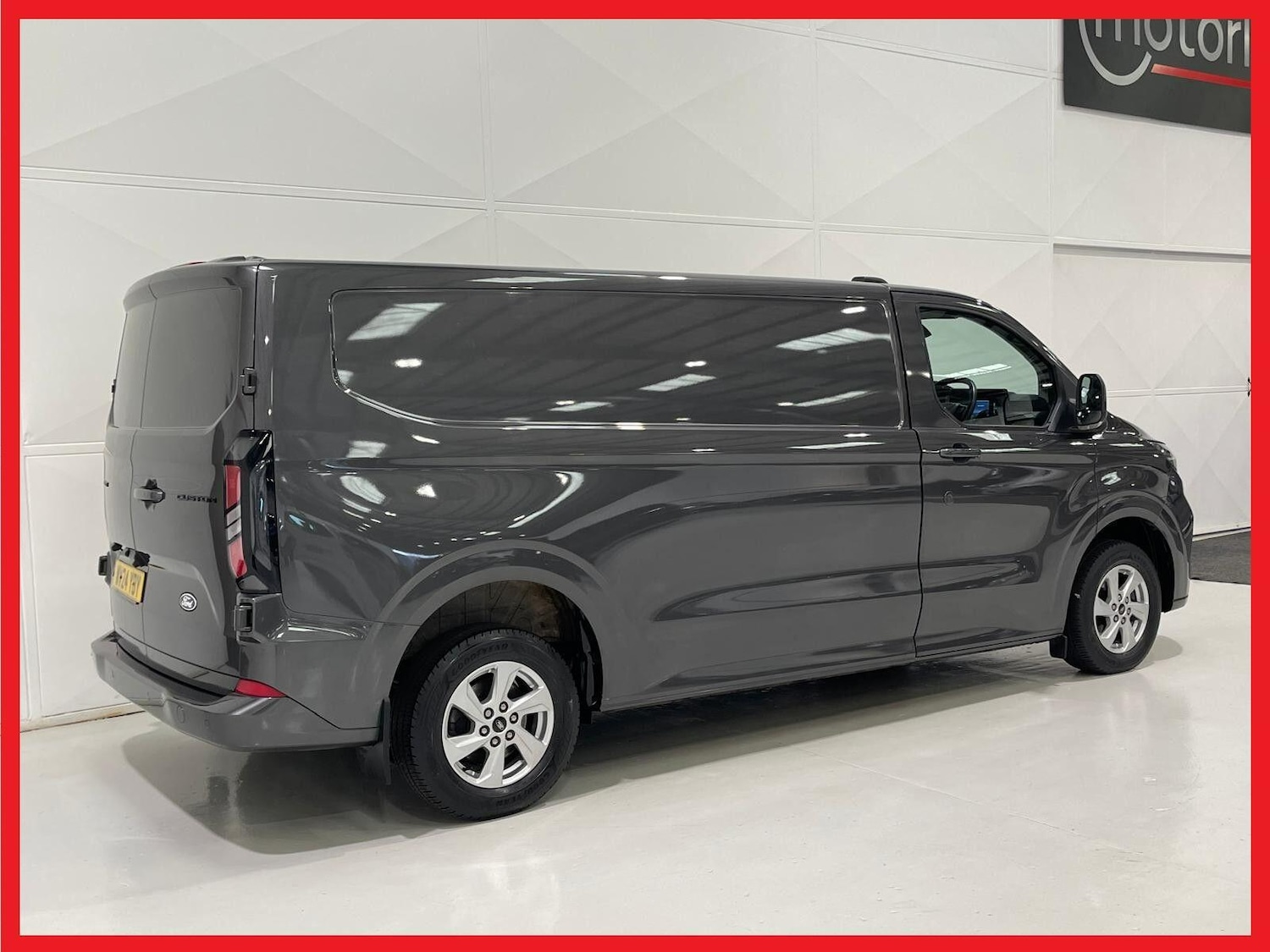 Used Ford Transit Custom 2024 for sale - 76398996: Photo 4