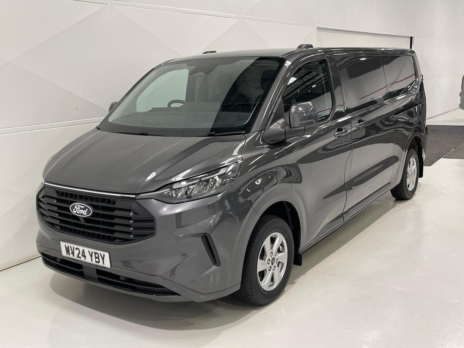 Used Ford Transit Custom 2024 for sale - 76398996: Photo 8