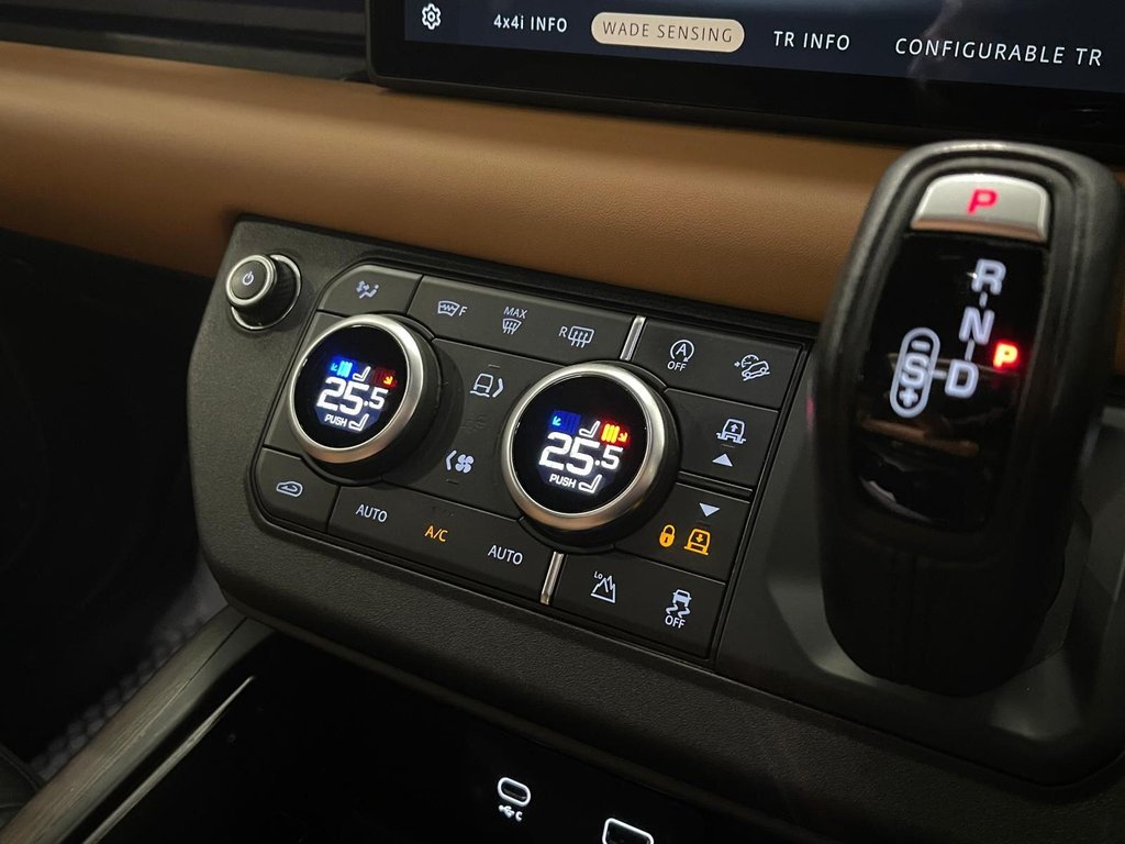 Used Land Rover Defender 110 2020 for sale - 77547217: Photo 24