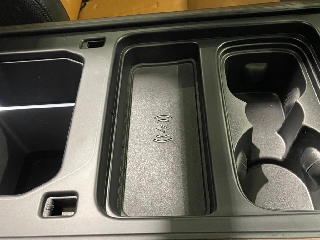 Used Land Rover Defender 110 2020 for sale - 77547217: Photo 26