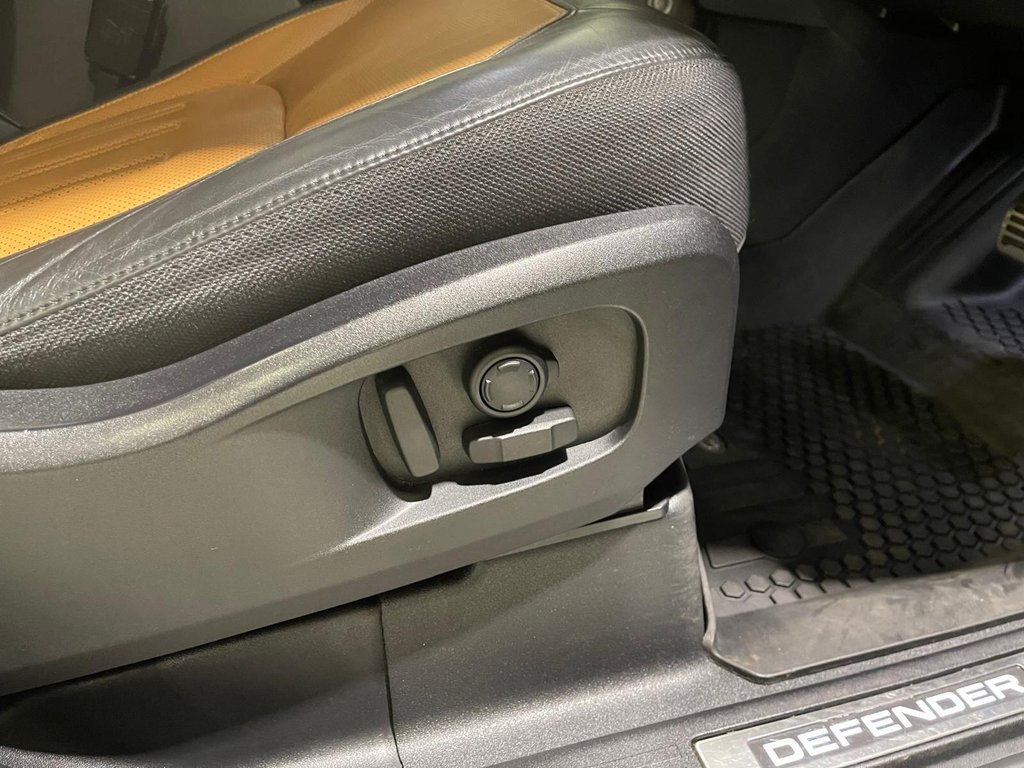 Used Land Rover Defender 110 2020 for sale - 77547217: Photo 29