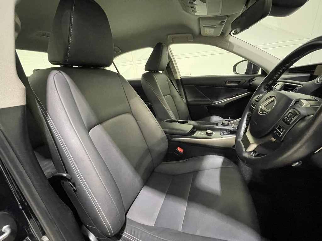 Used Lexus IS 2019 for sale - 77521298: Photo 26