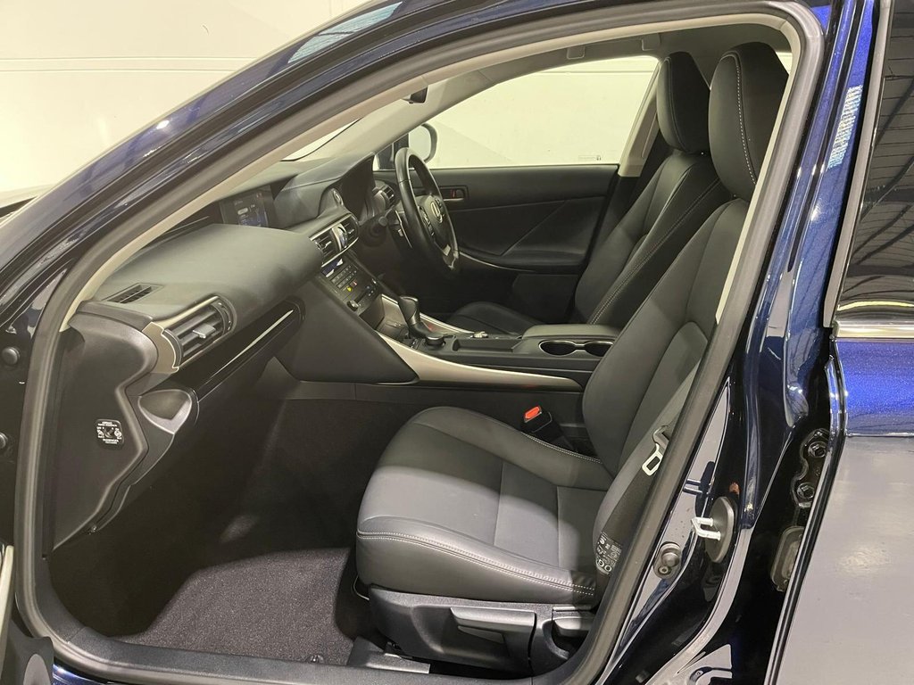 Used Lexus IS 2019 for sale - 77521298: Photo 29