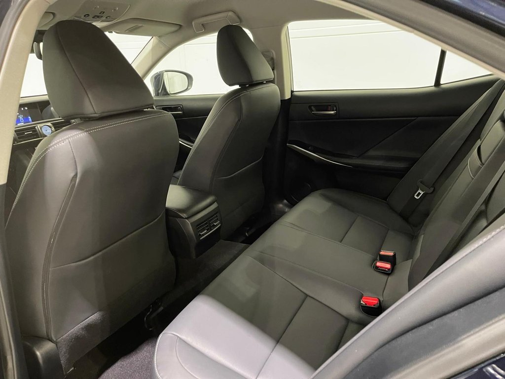 Used Lexus IS 2019 for sale - 77521298: Photo 33