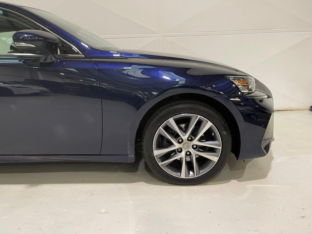 Used Lexus IS 2019 for sale - 77521298: Photo 38
