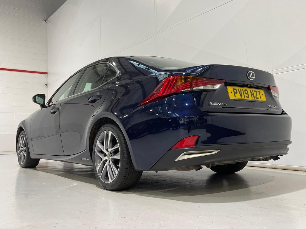 Used Lexus IS 2019 for sale - 77521298: Photo 44