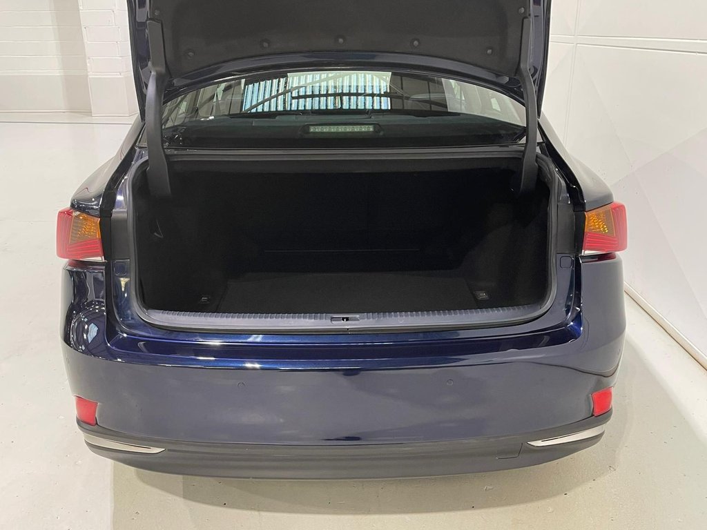 Used Lexus IS 2019 for sale - 77521298: Photo 50