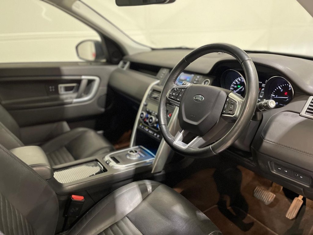 Used Land Rover Discovery Sport 2015 for sale - 77038182: Photo 11