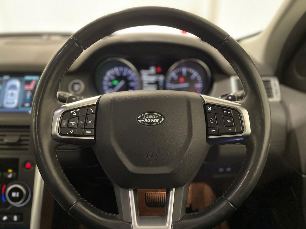 Used Land Rover Discovery Sport 2015 for sale - 77038182: Photo 12
