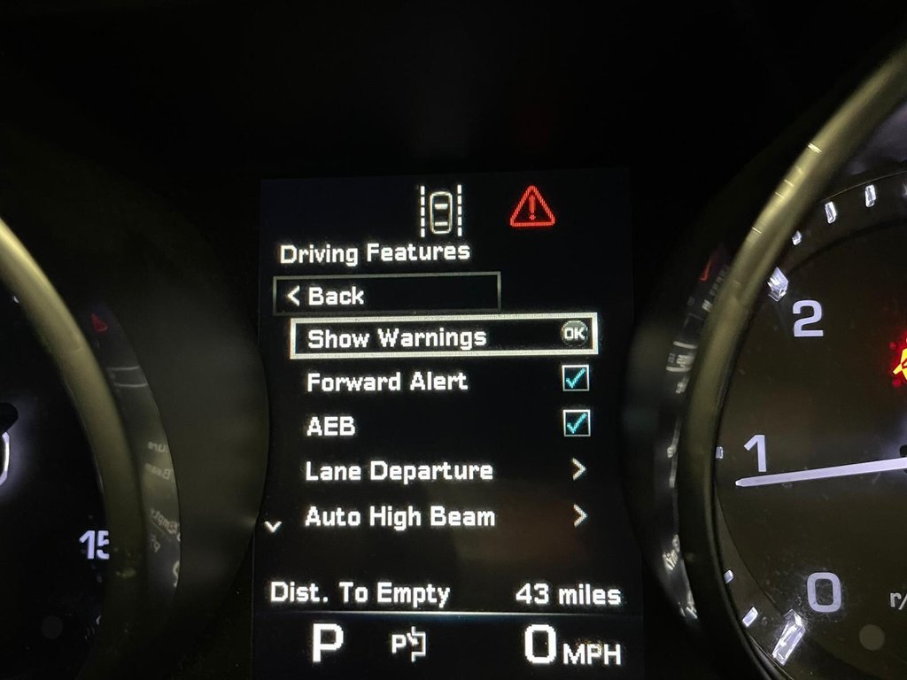 Used Land Rover Discovery Sport 2015 for sale - 77038182: Photo 22