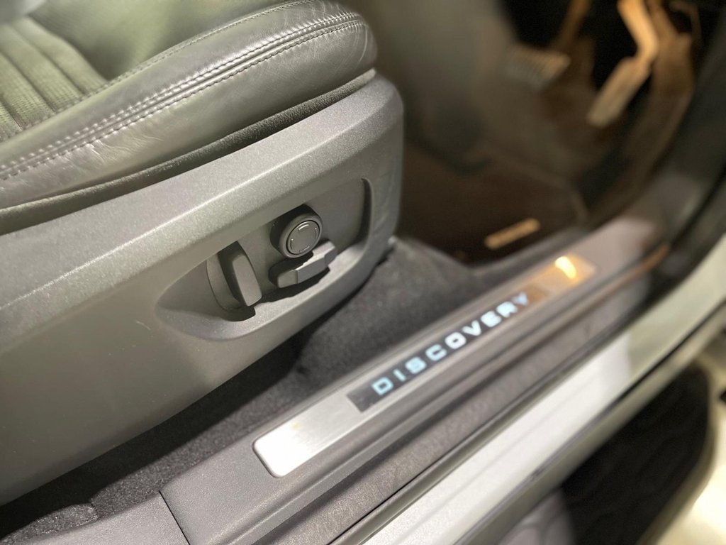 Used Land Rover Discovery Sport 2015 for sale - 77038182: Photo 24