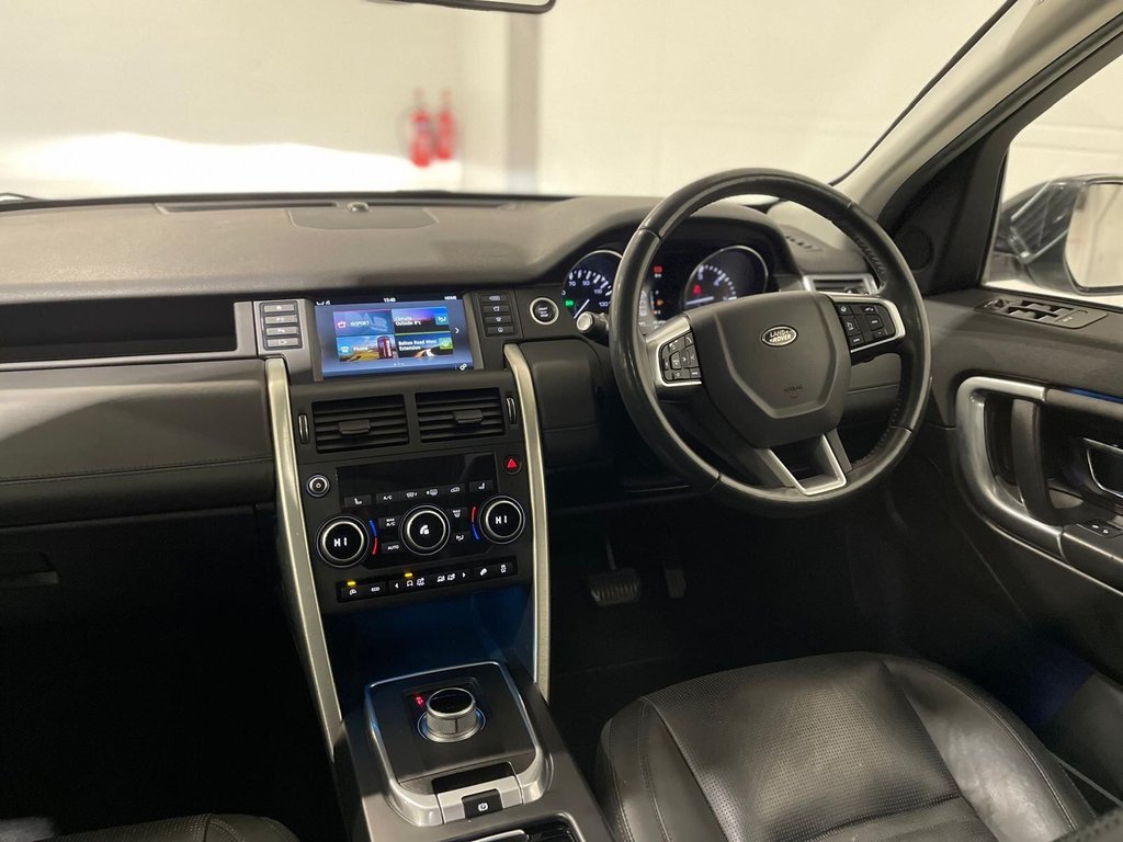 Used Land Rover Discovery Sport 2015 for sale - 77038182: Photo 32