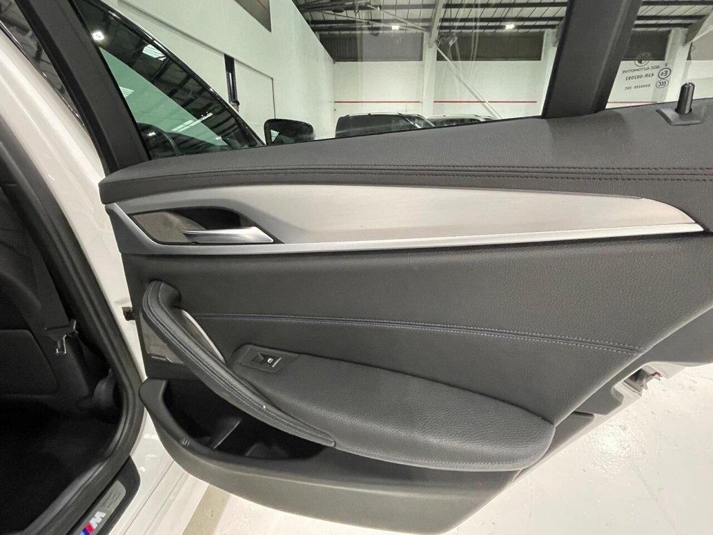 Used BMW 5 Series 2018 for sale - 76496116: Photo 32